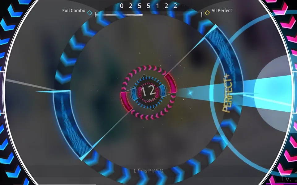 Schermata di gioco di Rotaeno, il ritmico a giroscopio in evidenza